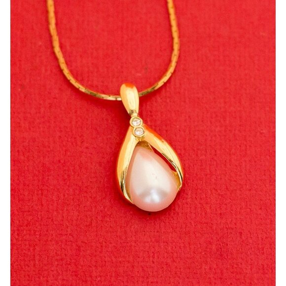 Mermaid Gold Tone Faux Pearl Necklace 18 Inch by Avon F20 - Picture 1 of 4